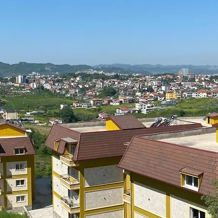 Luxury Land Apartment *